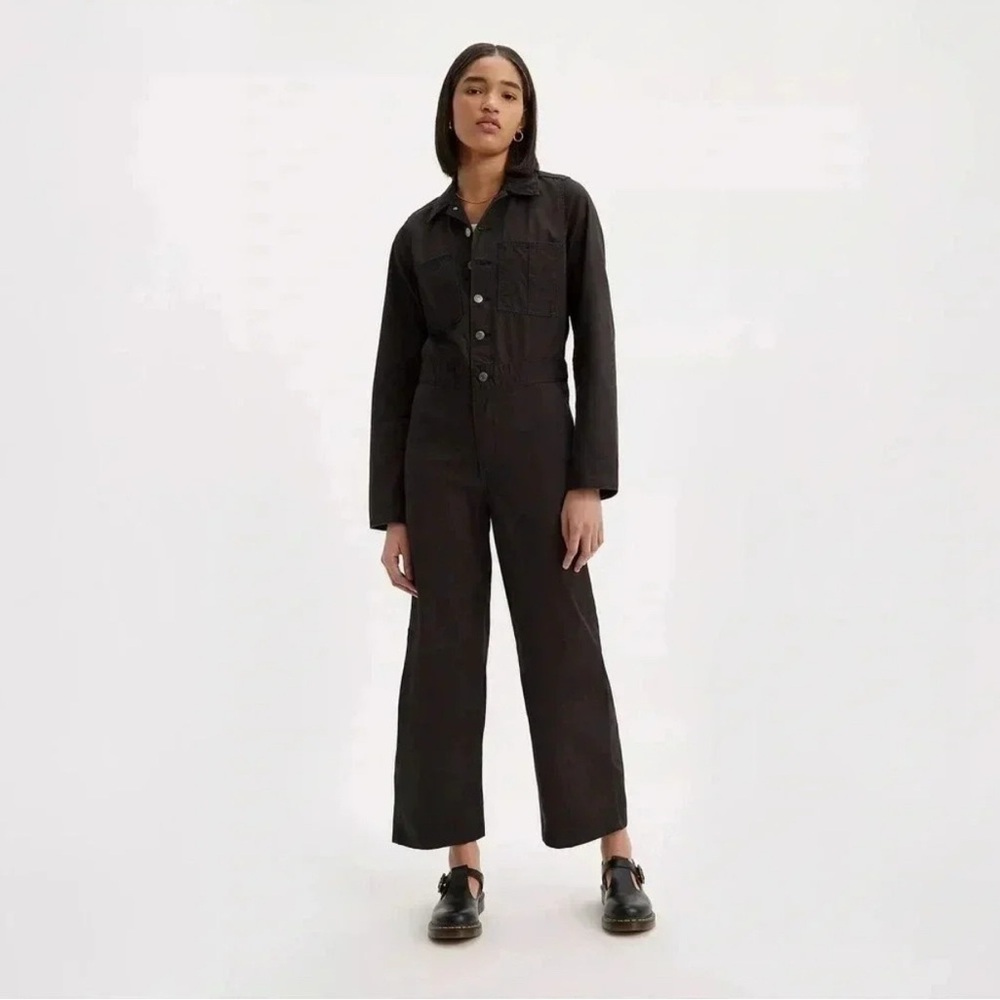 Levi’s Iconic Jumpsuit NWT